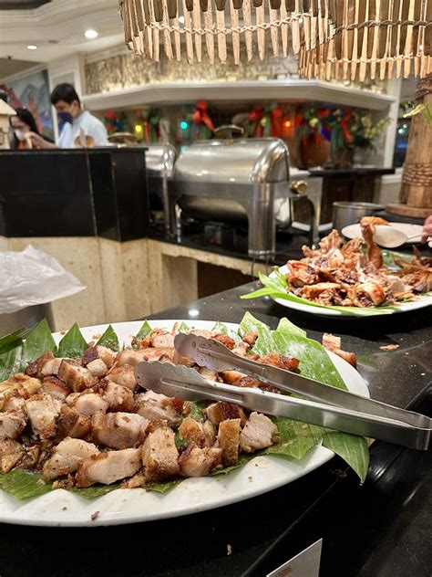 3 reasons to go on a family food trip at DADS World Buffet, SM .